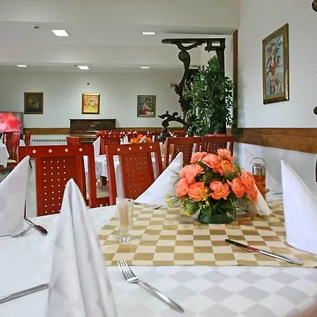 Отель Orbita Palace 3*